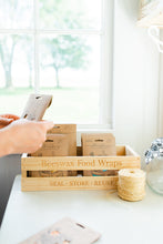 Load image into Gallery viewer, Medium Beeswax Wraps (Set of 2)